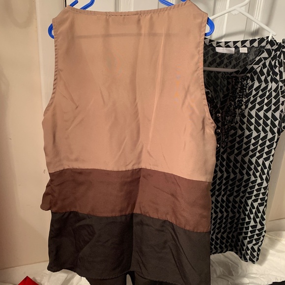 New York & Company Lot of Pre-owned Dress Pants (Sz 2P) and Tops (Sz XS) - Picture 7 of 17